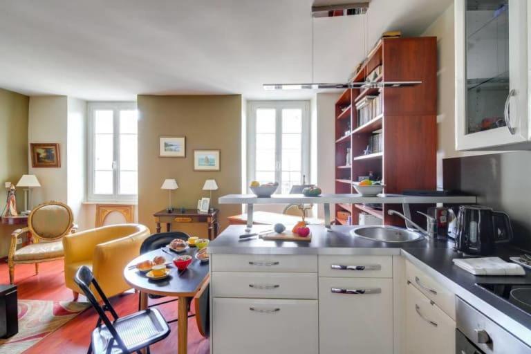 Guestready - Beau Sejour Dans Le Marais Appartement Parijs Buitenkant foto